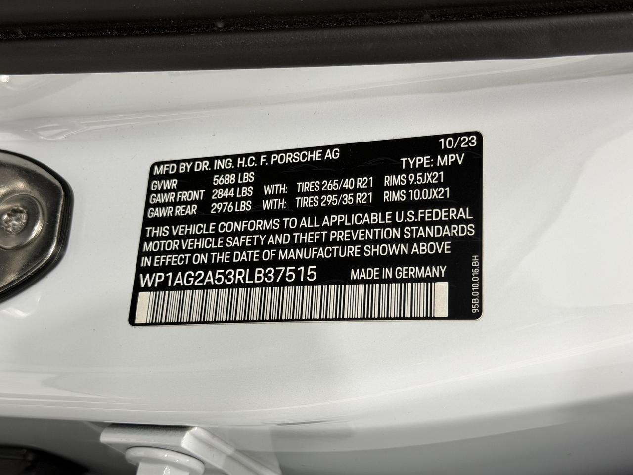 2024 Porsche Macan S Newark DE