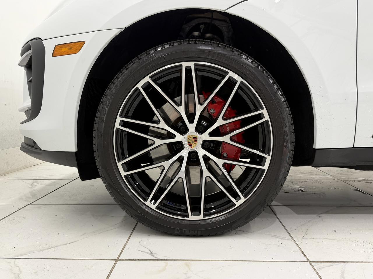 2024 Porsche Macan S Newark DE