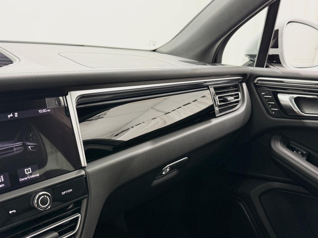 2024 Porsche Macan S Newark DE