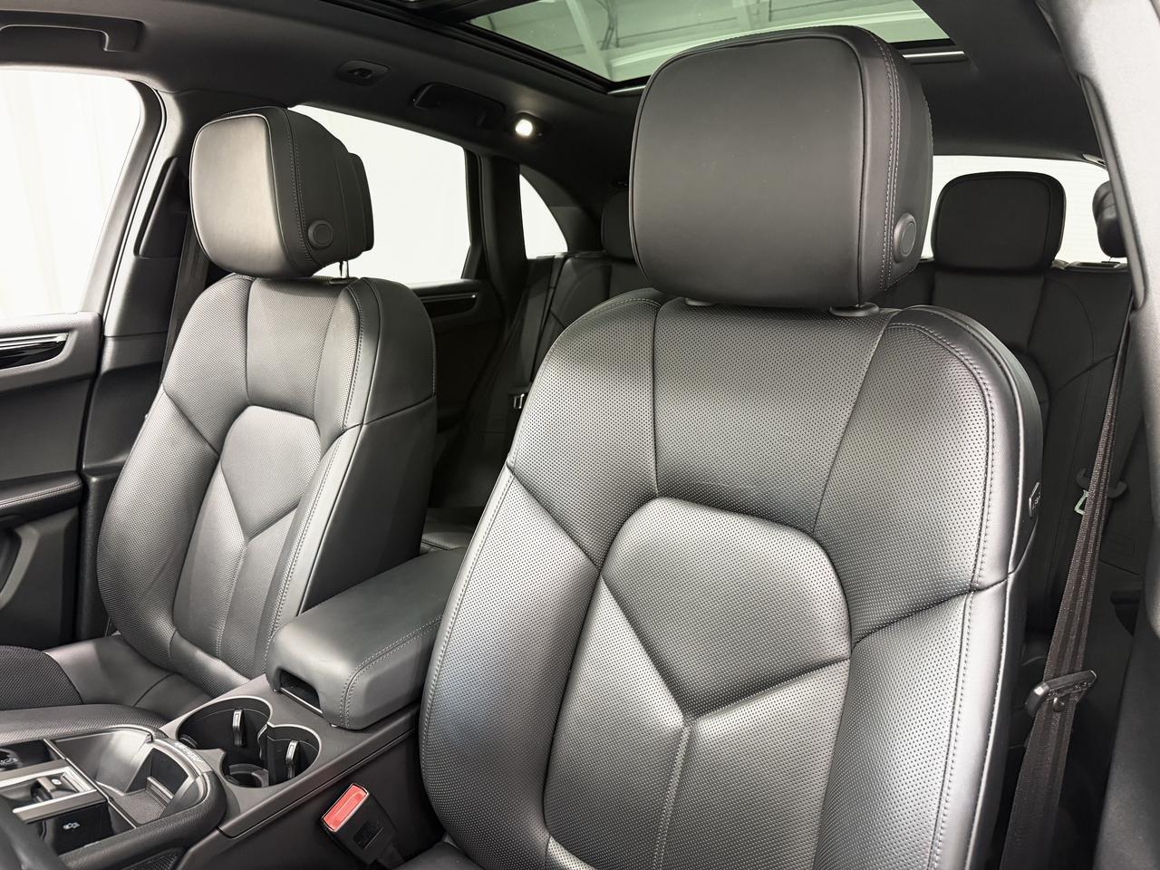 2024 Porsche Macan S Newark DE