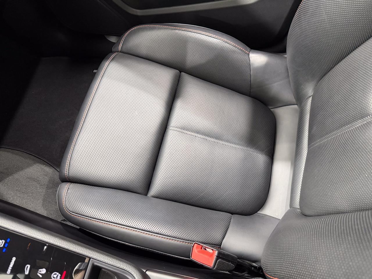 2024 Porsche Macan S Newark DE
