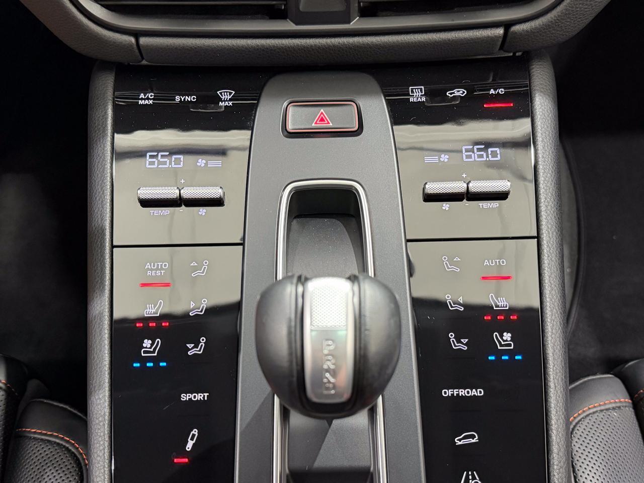 2024 Porsche Macan S Newark DE