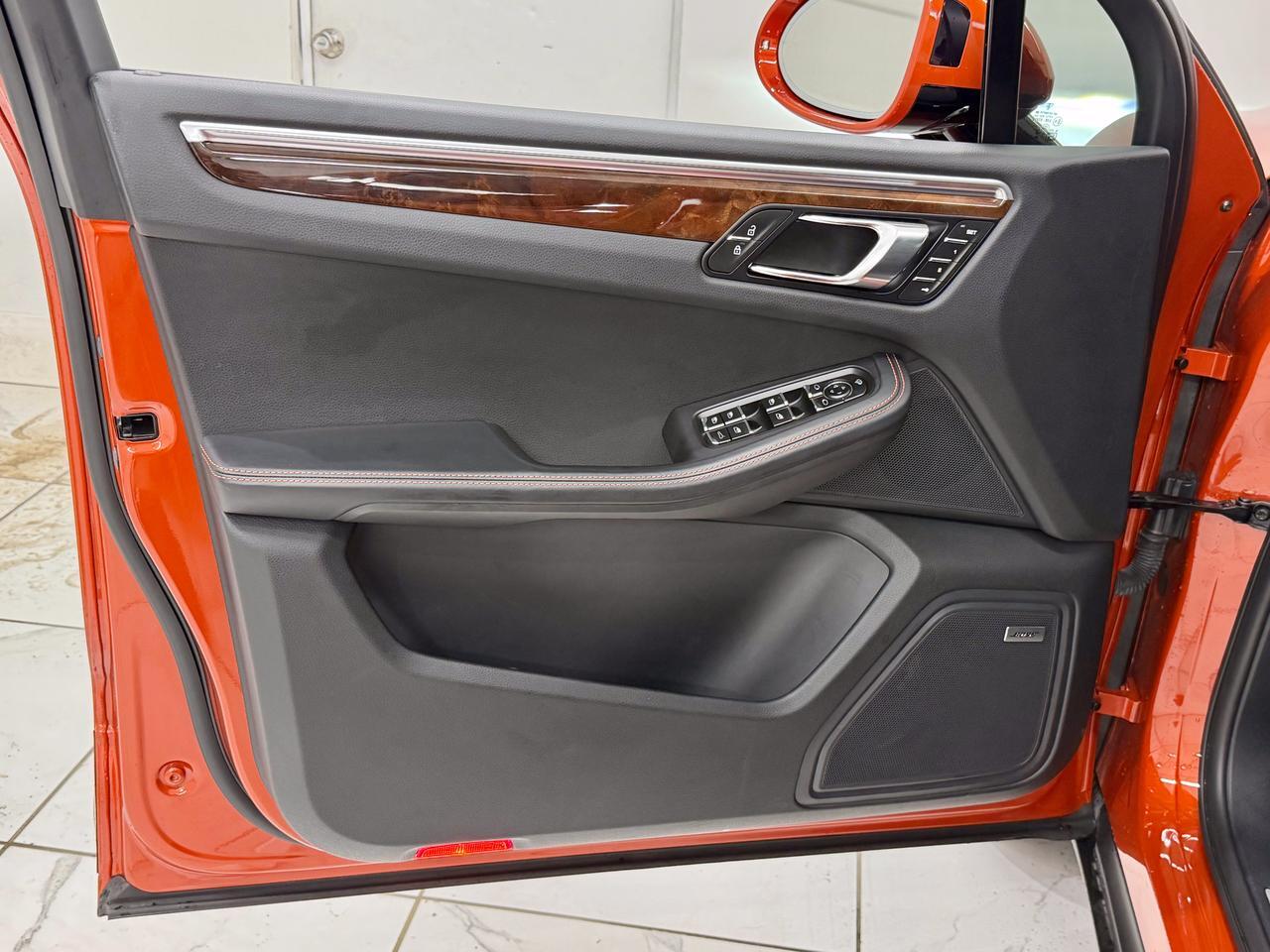 2024 Porsche Macan S Newark DE