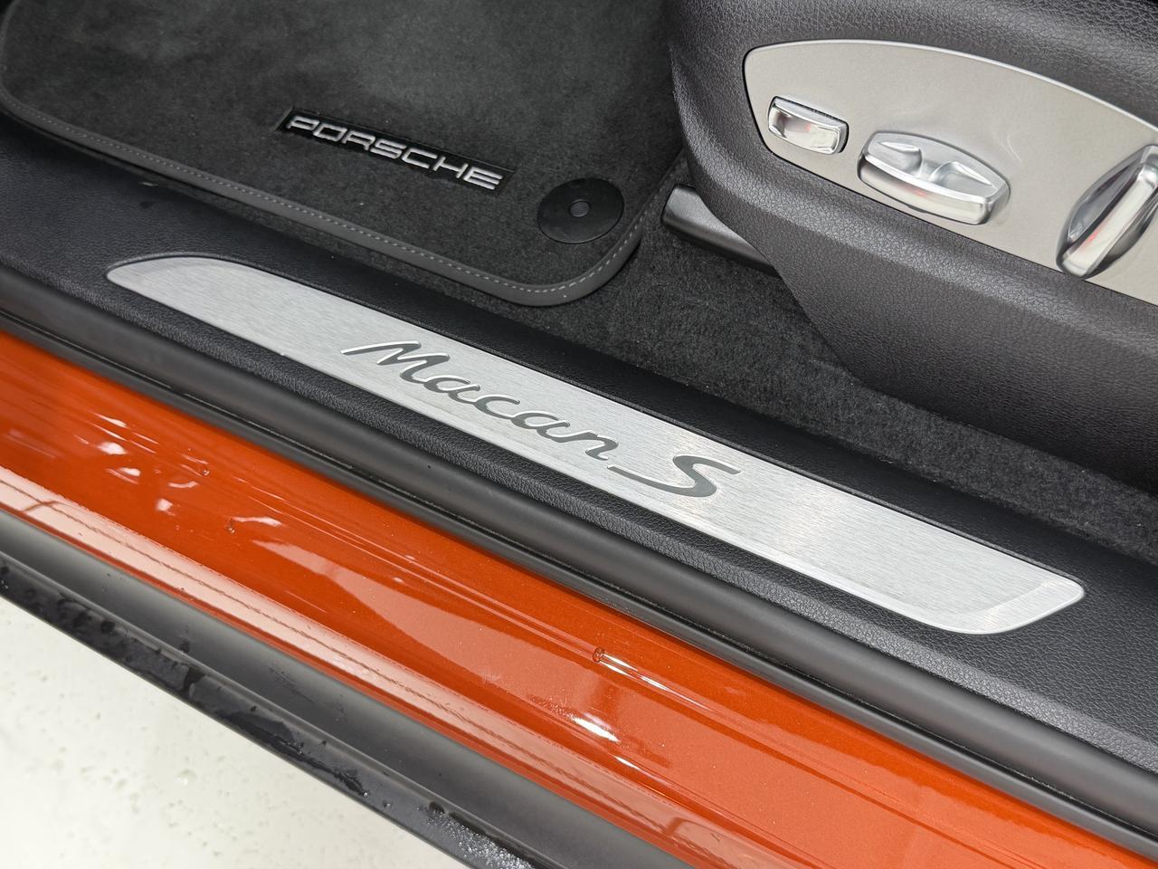 2024 Porsche Macan S Newark DE