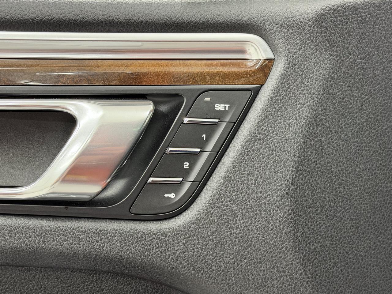 2024 Porsche Macan S Newark DE