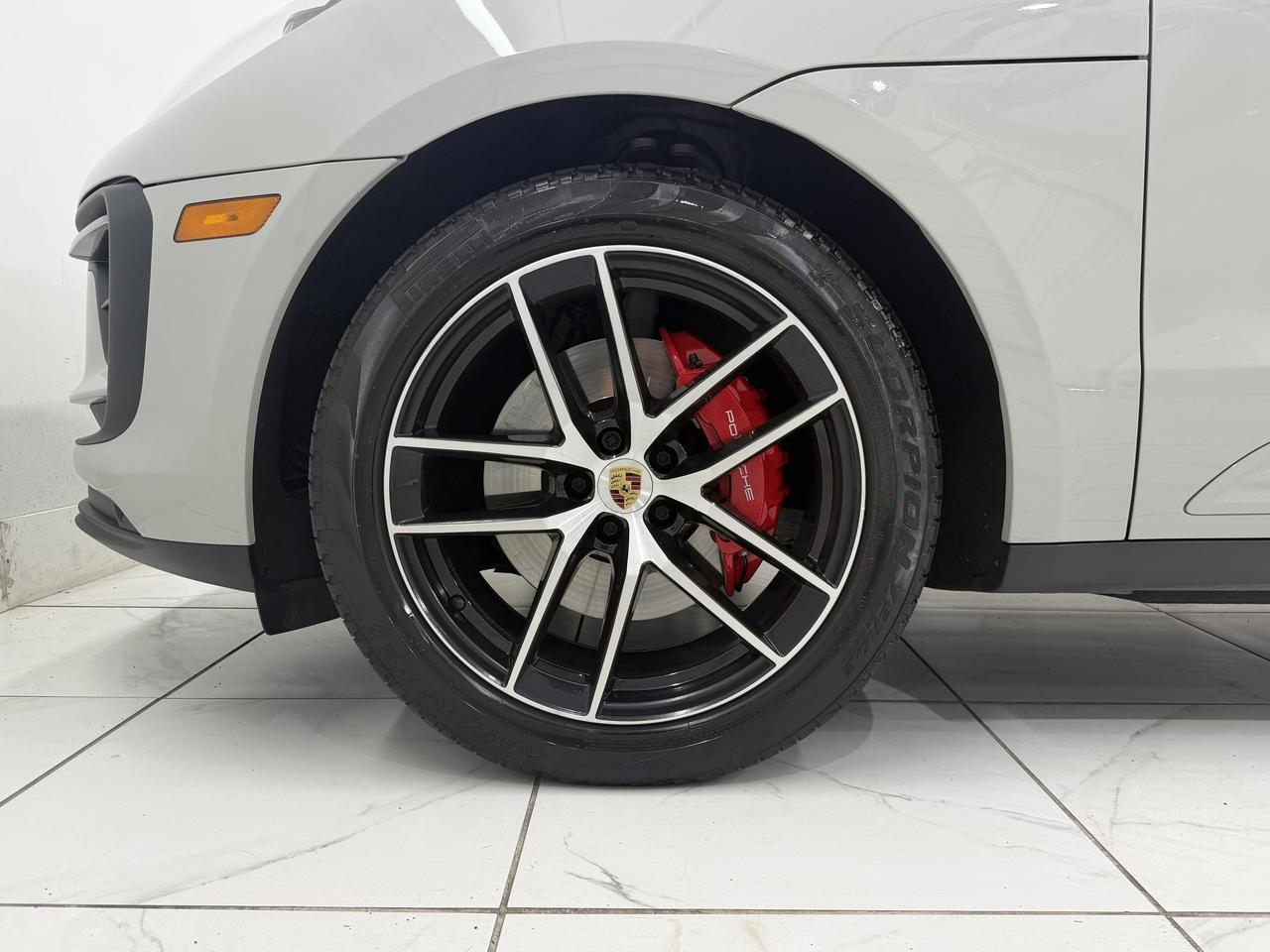 2024 Porsche Macan S Newark DE