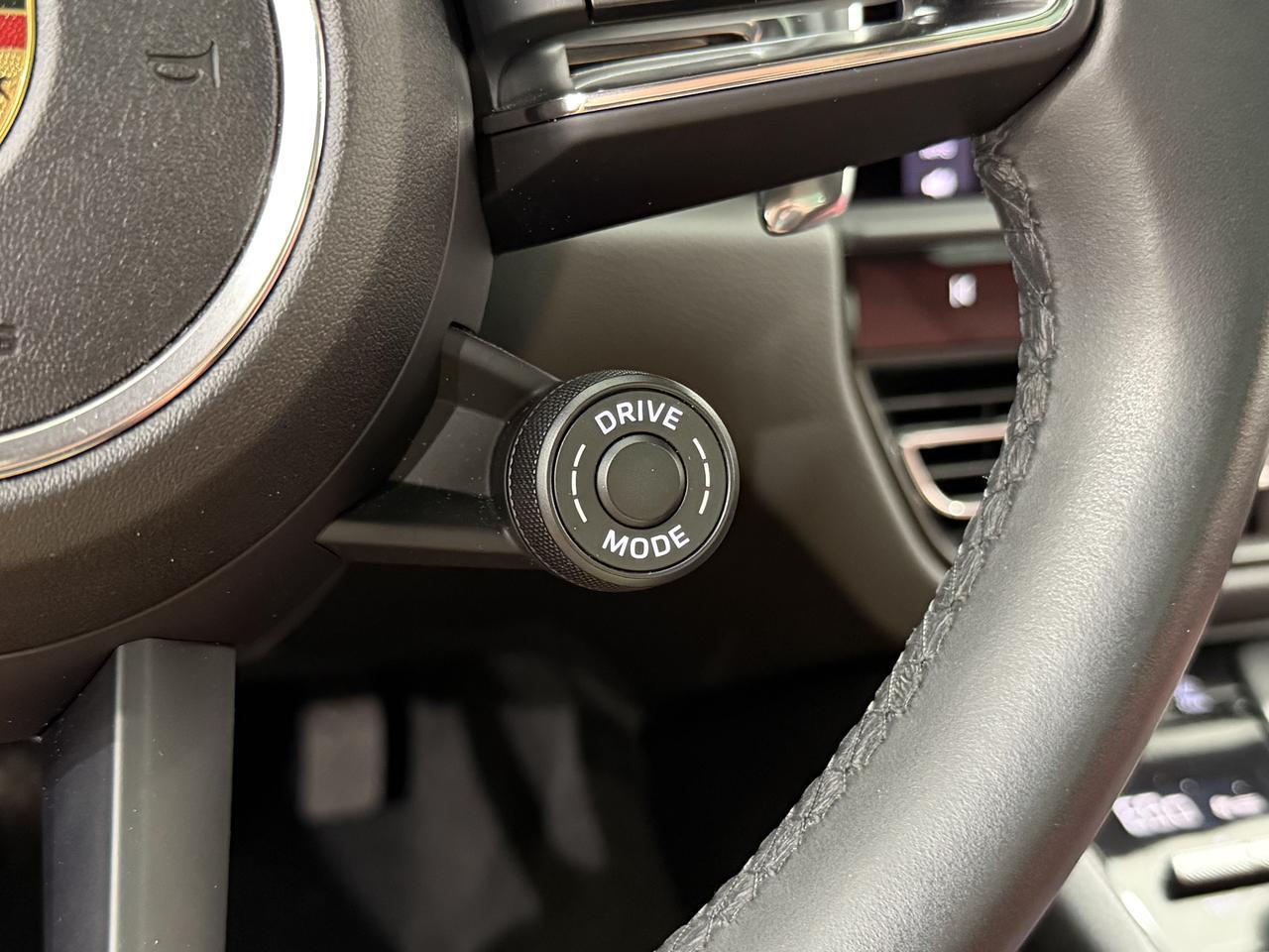 2024 Porsche Macan S Newark DE