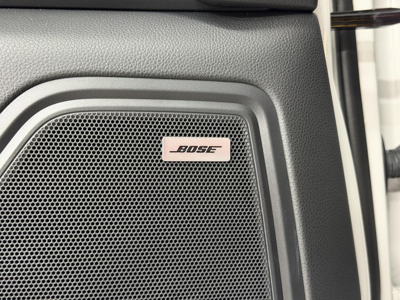 2024 Porsche Macan S Newark DE