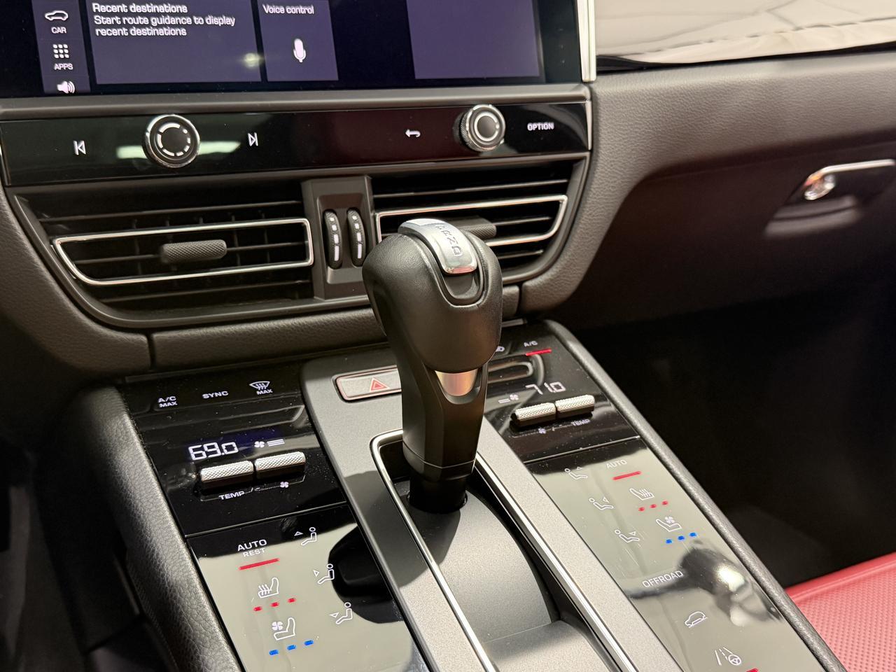 2024 Porsche Macan S Newark DE