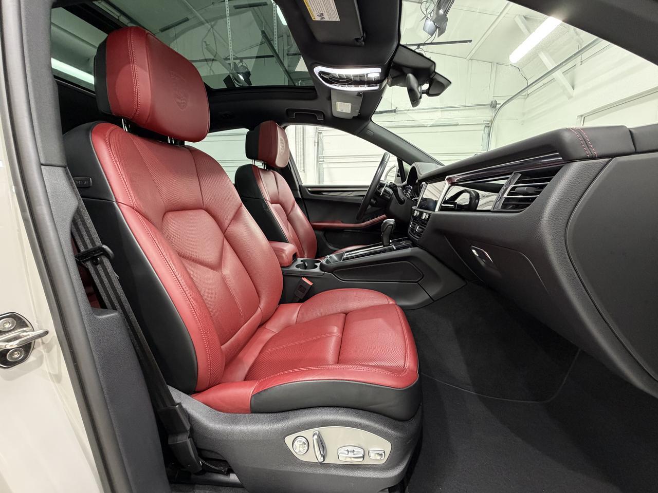2024 Porsche Macan S Newark DE