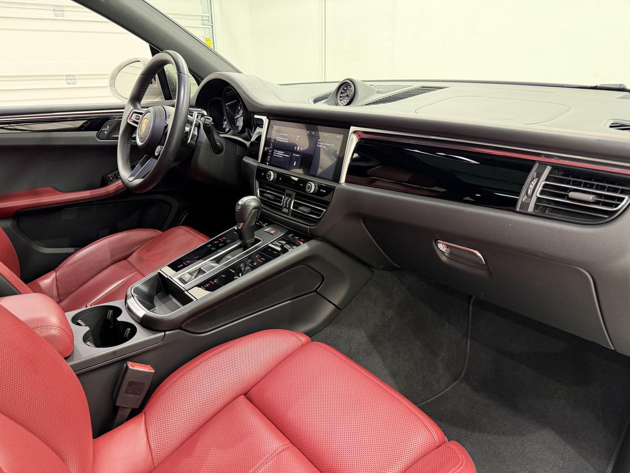 2024 Porsche Macan S Newark DE
