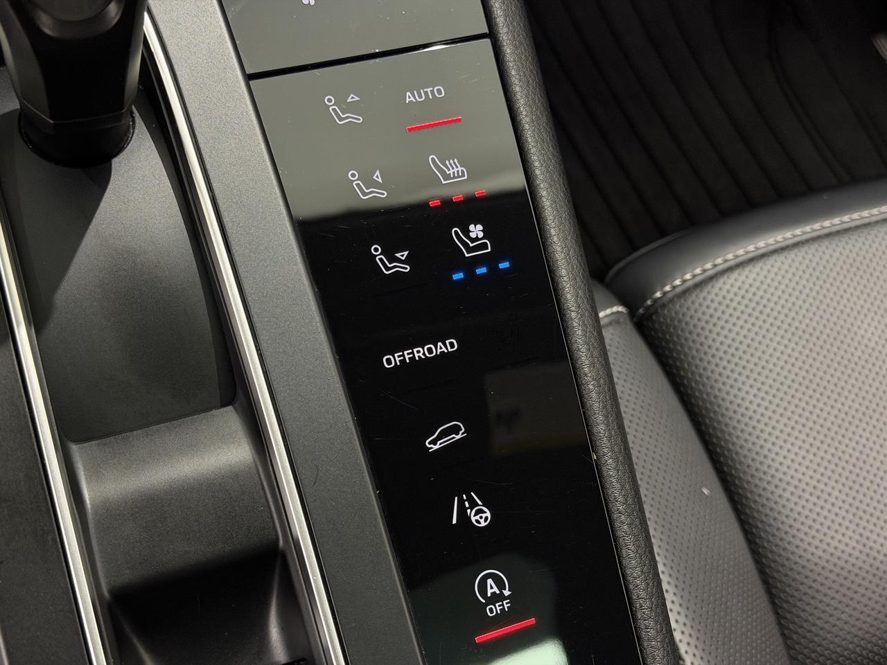 2024 Porsche Macan S Newark DE
