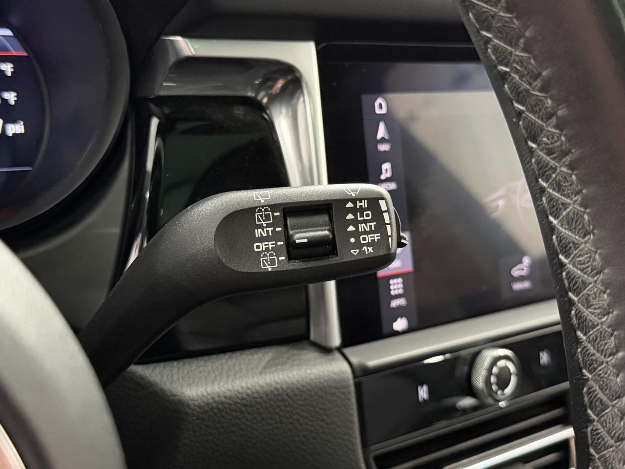 2024 Porsche Macan S Newark DE