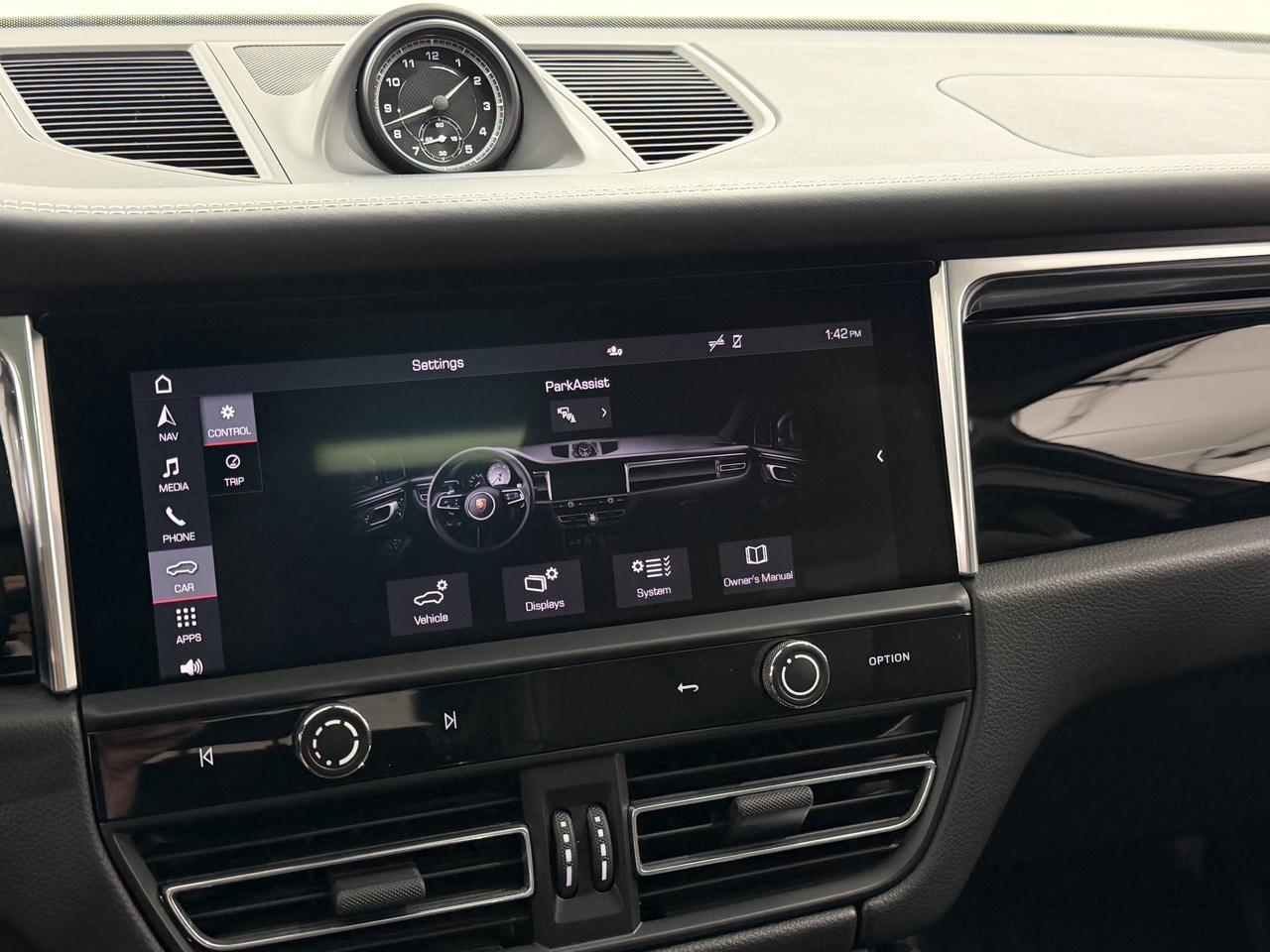 2024 Porsche Macan S Newark DE