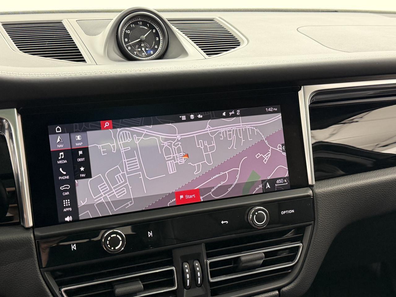 2024 Porsche Macan S Newark DE