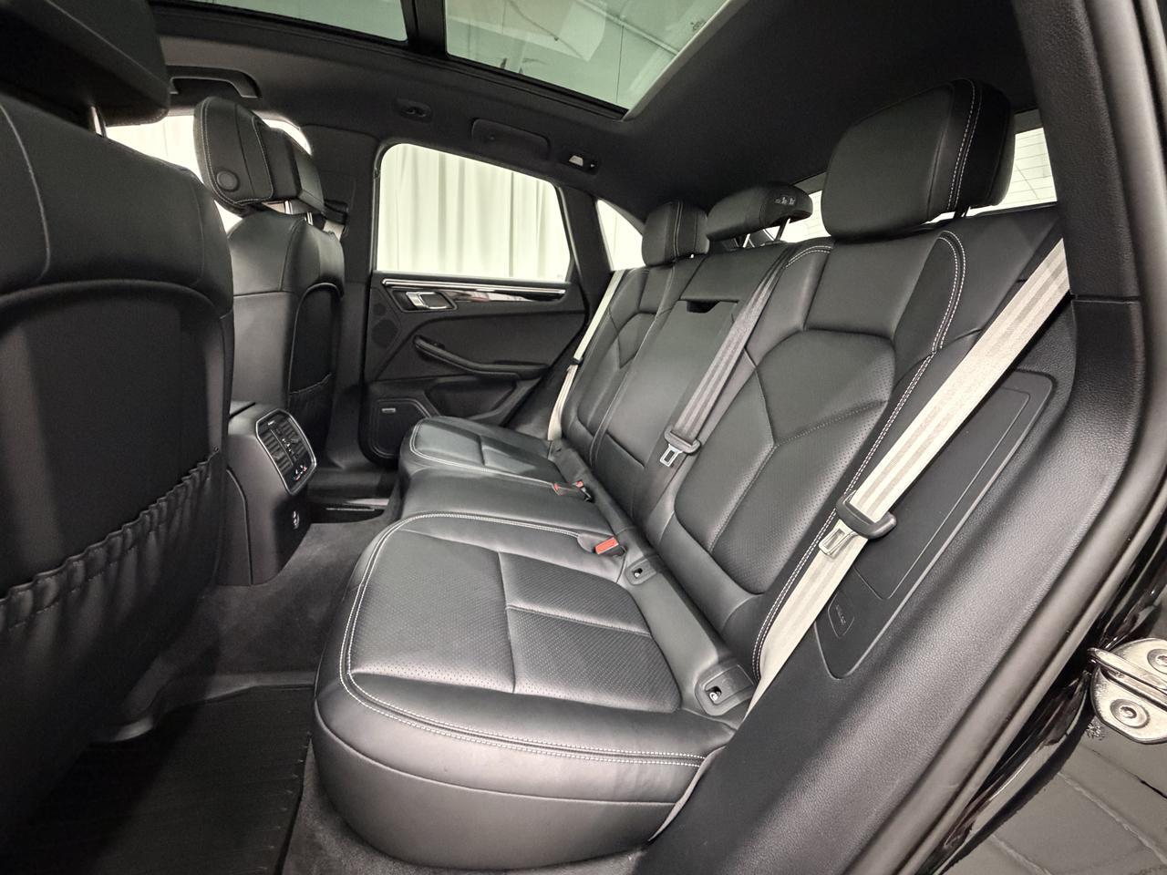 2024 Porsche Macan S Newark DE