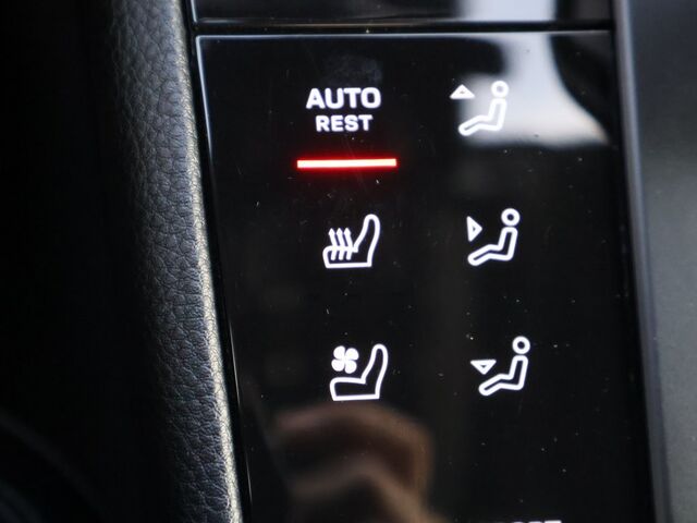 2024 Porsche Macan S Oshkosh WI