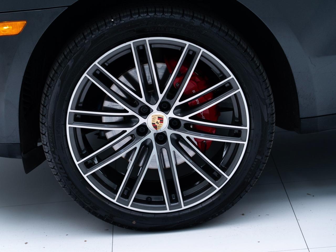 2024 Porsche Macan S Pompano Beach FL