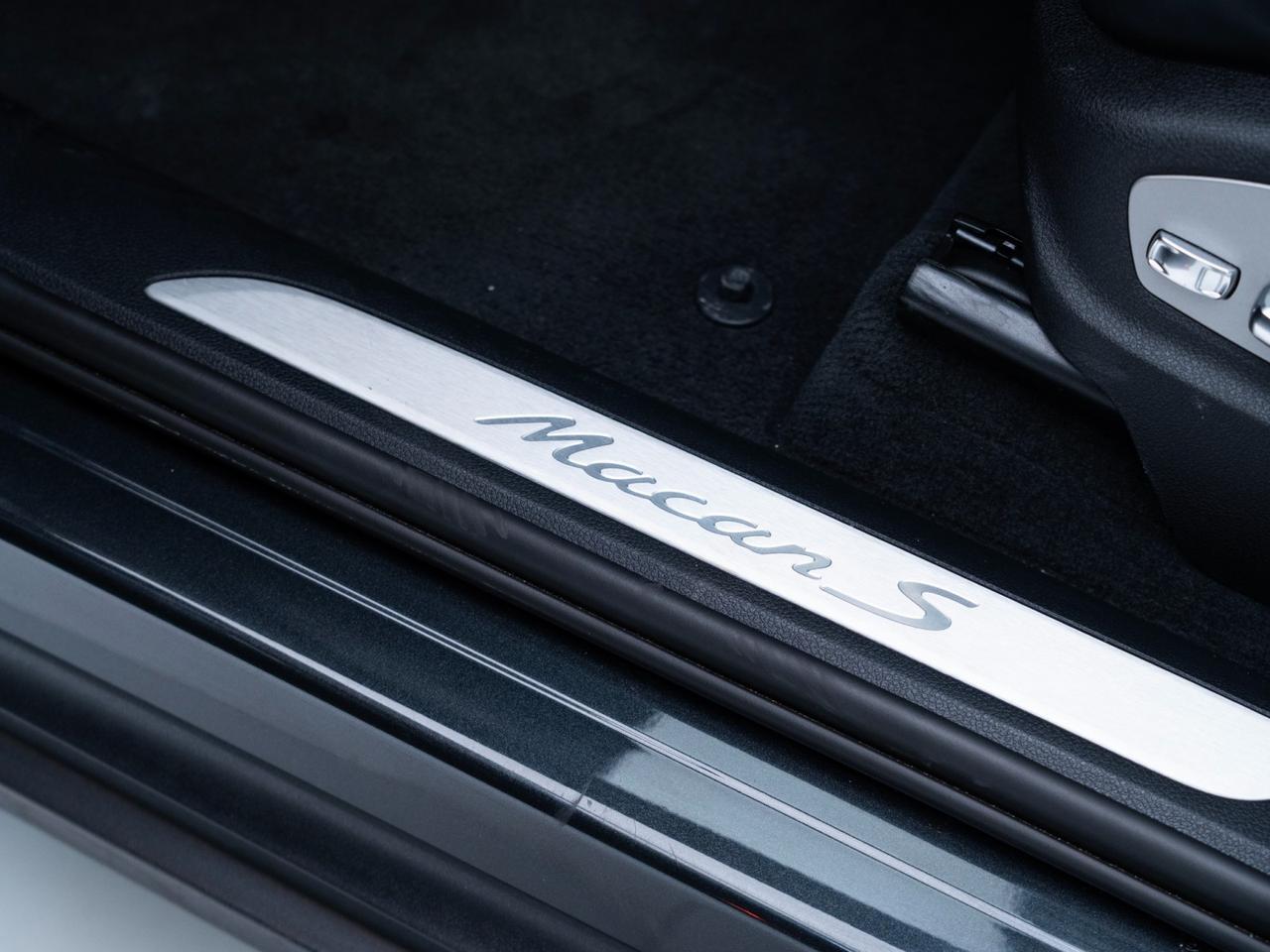 2024 Porsche Macan S Pompano Beach FL