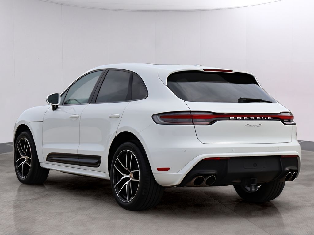 2024 Porsche Macan S