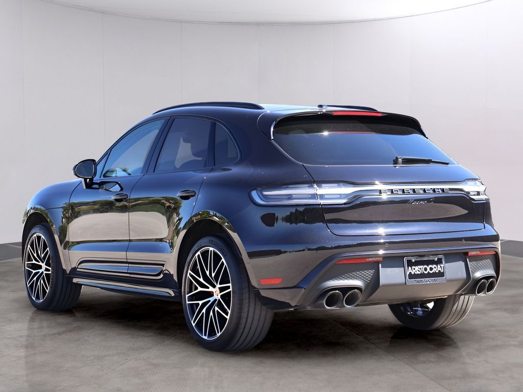 2024 Porsche Macan S