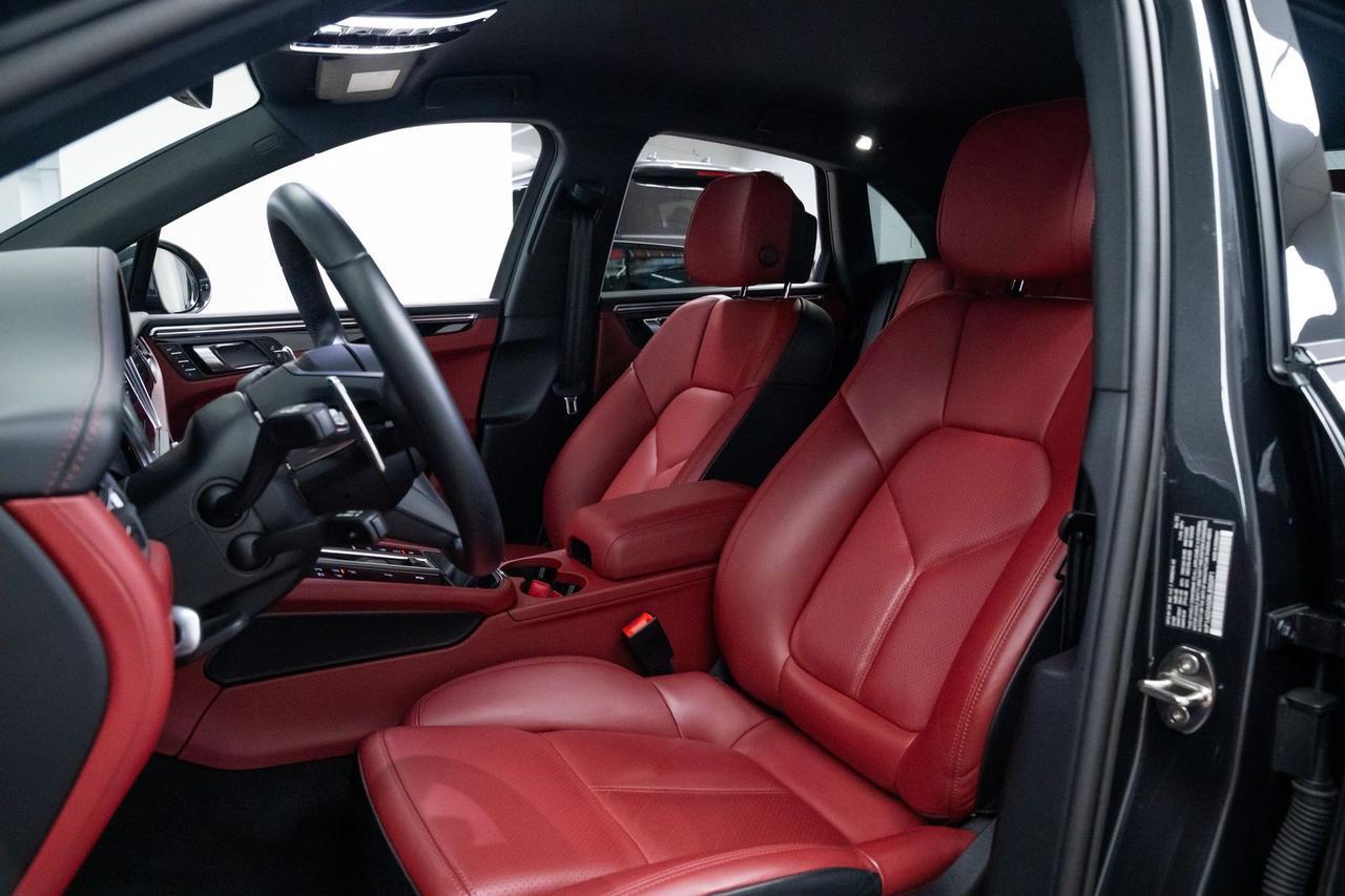 2024 Porsche Macan S Sport Chrono Package Bose Sound Portland OR