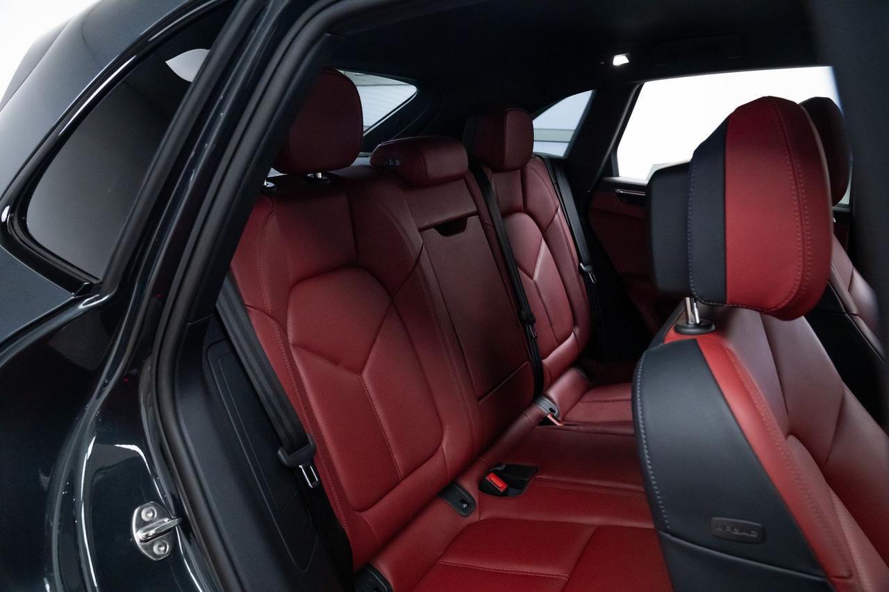 2024 Porsche Macan S Sport Chrono Package Bose Sound Portland OR