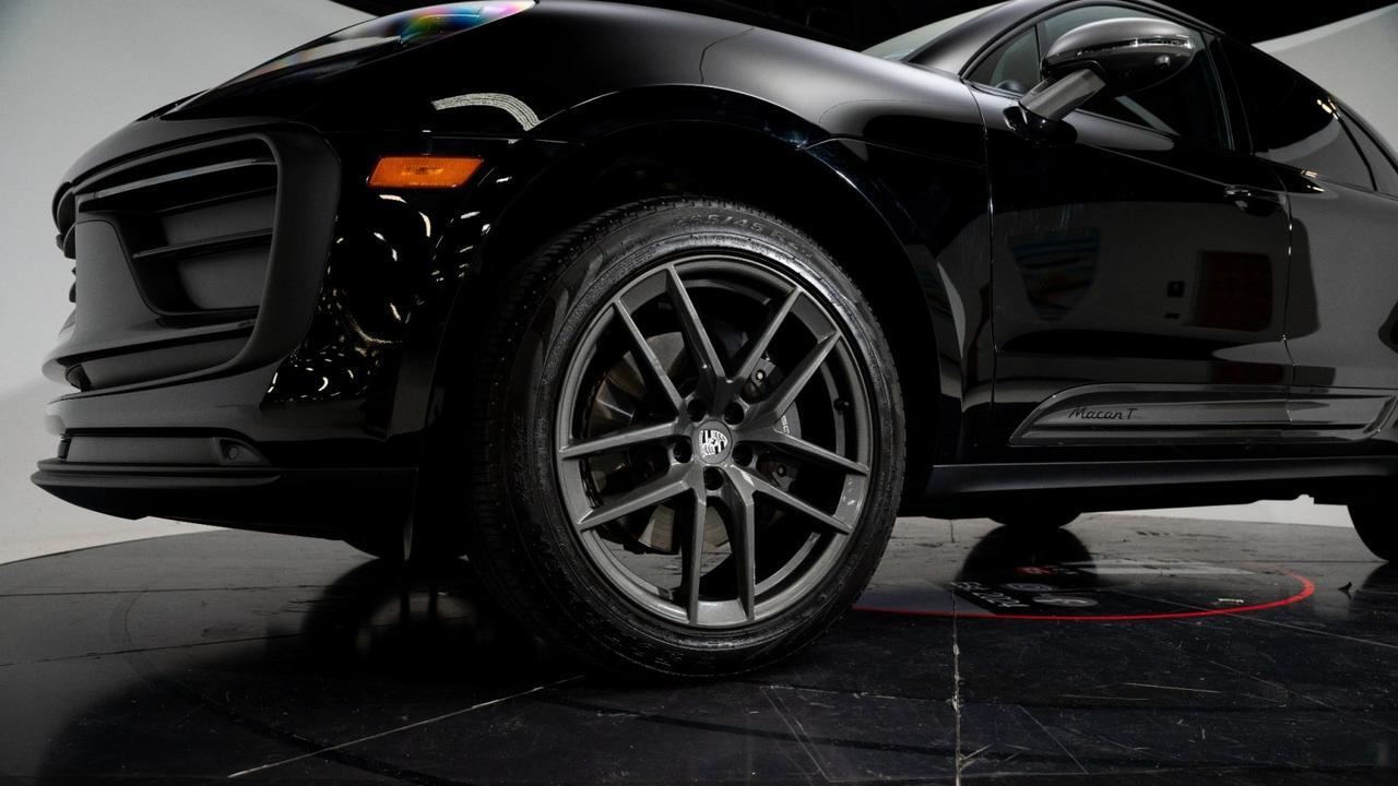 2024 Porsche Macan T Franklin TN