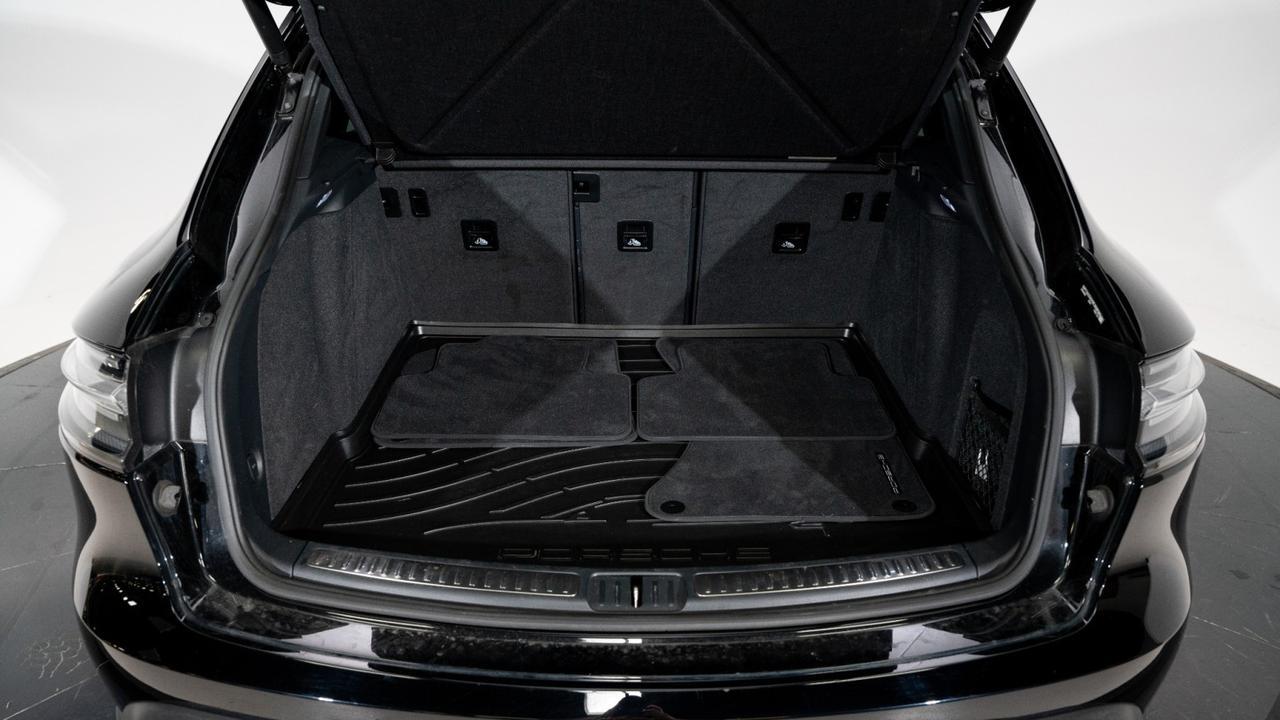 2024 Porsche Macan T Franklin TN