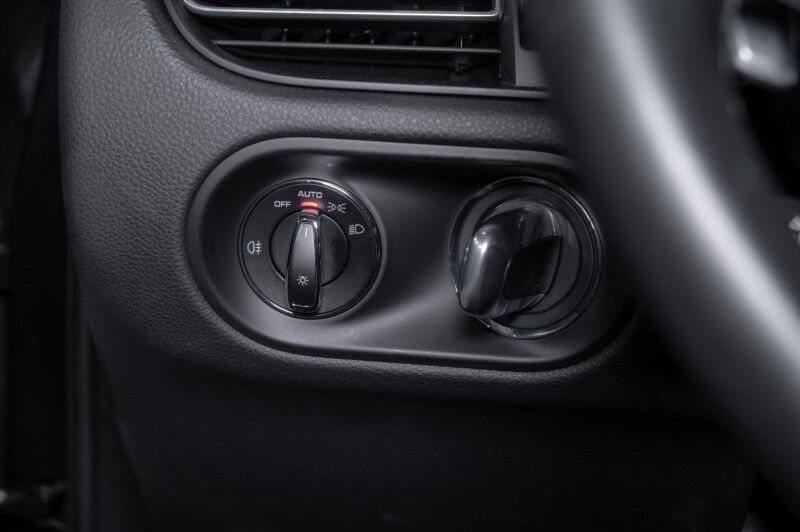 2024 Porsche Macan T AWD SUV Peoria AZ