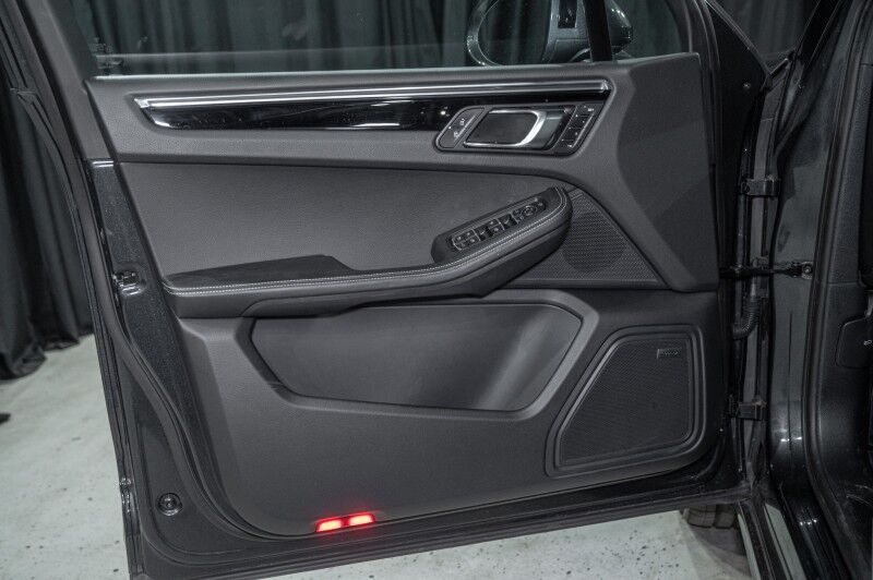 2024 Porsche Macan T AWD SUV Peoria AZ