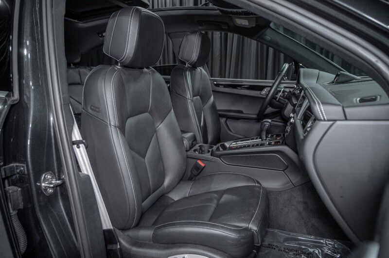 2024 Porsche Macan T AWD SUV Peoria AZ