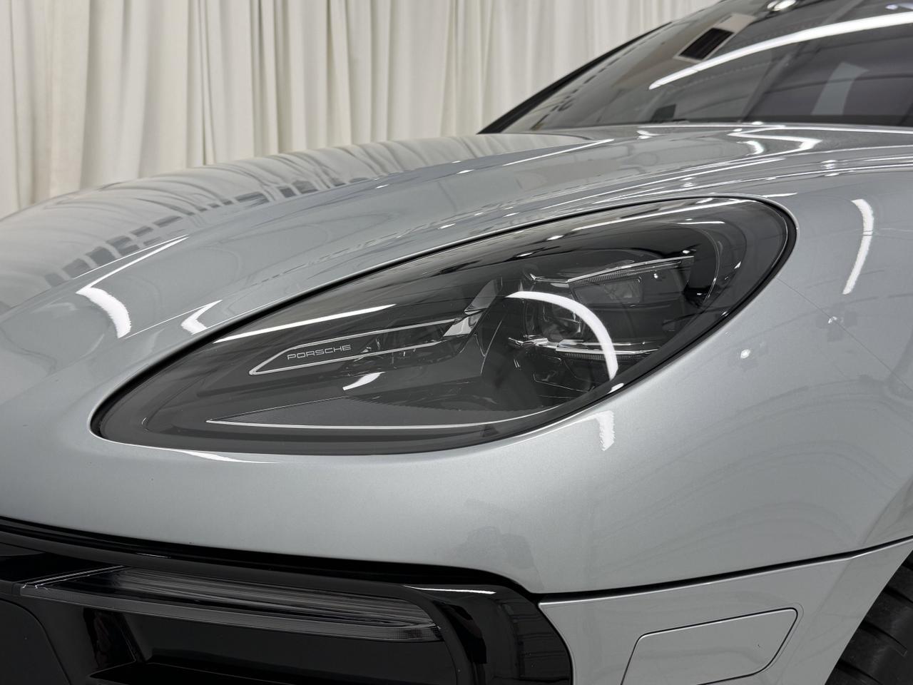 2024 Porsche Macan T Newark DE
