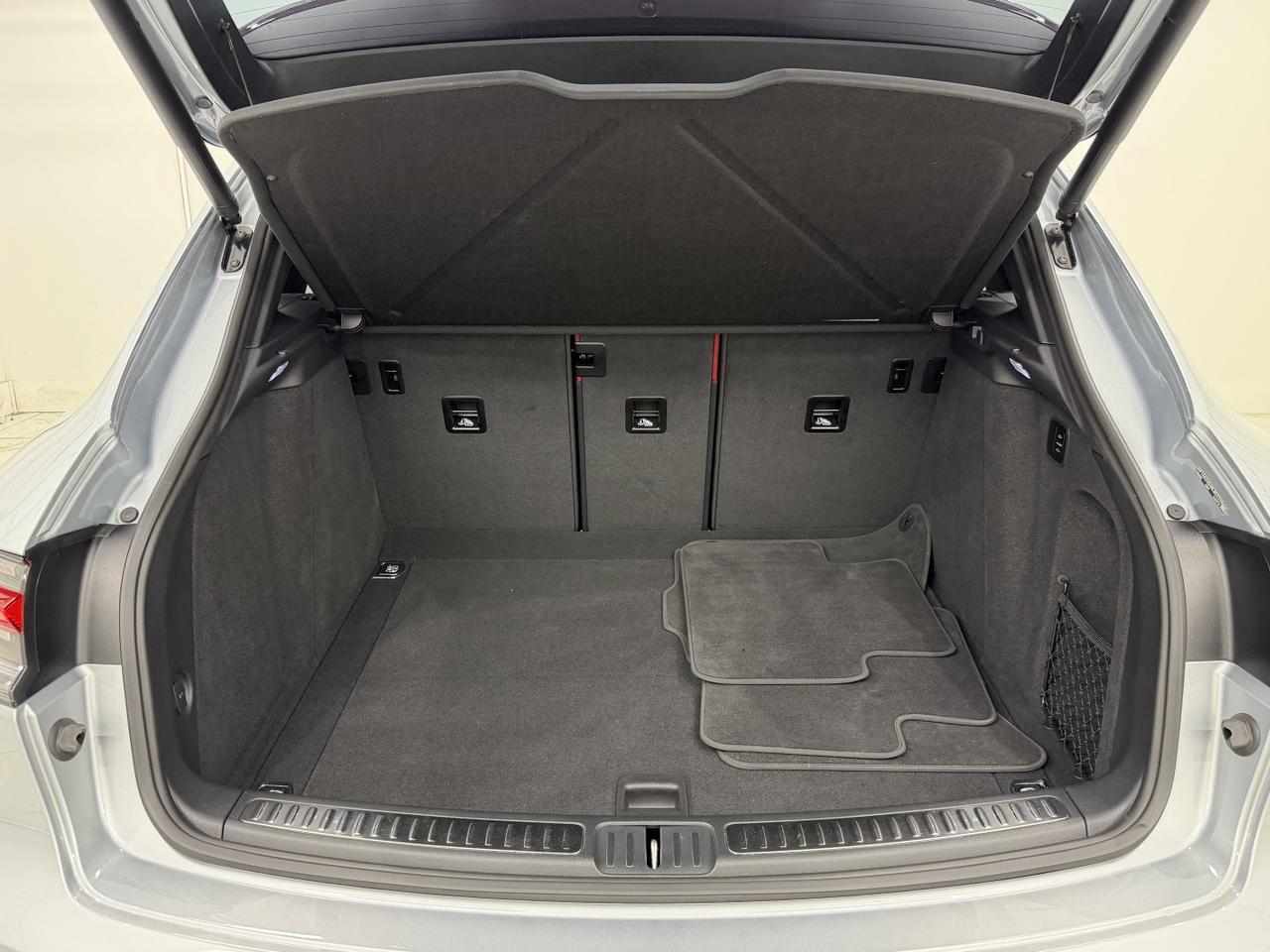 2024 Porsche Macan T Newark DE