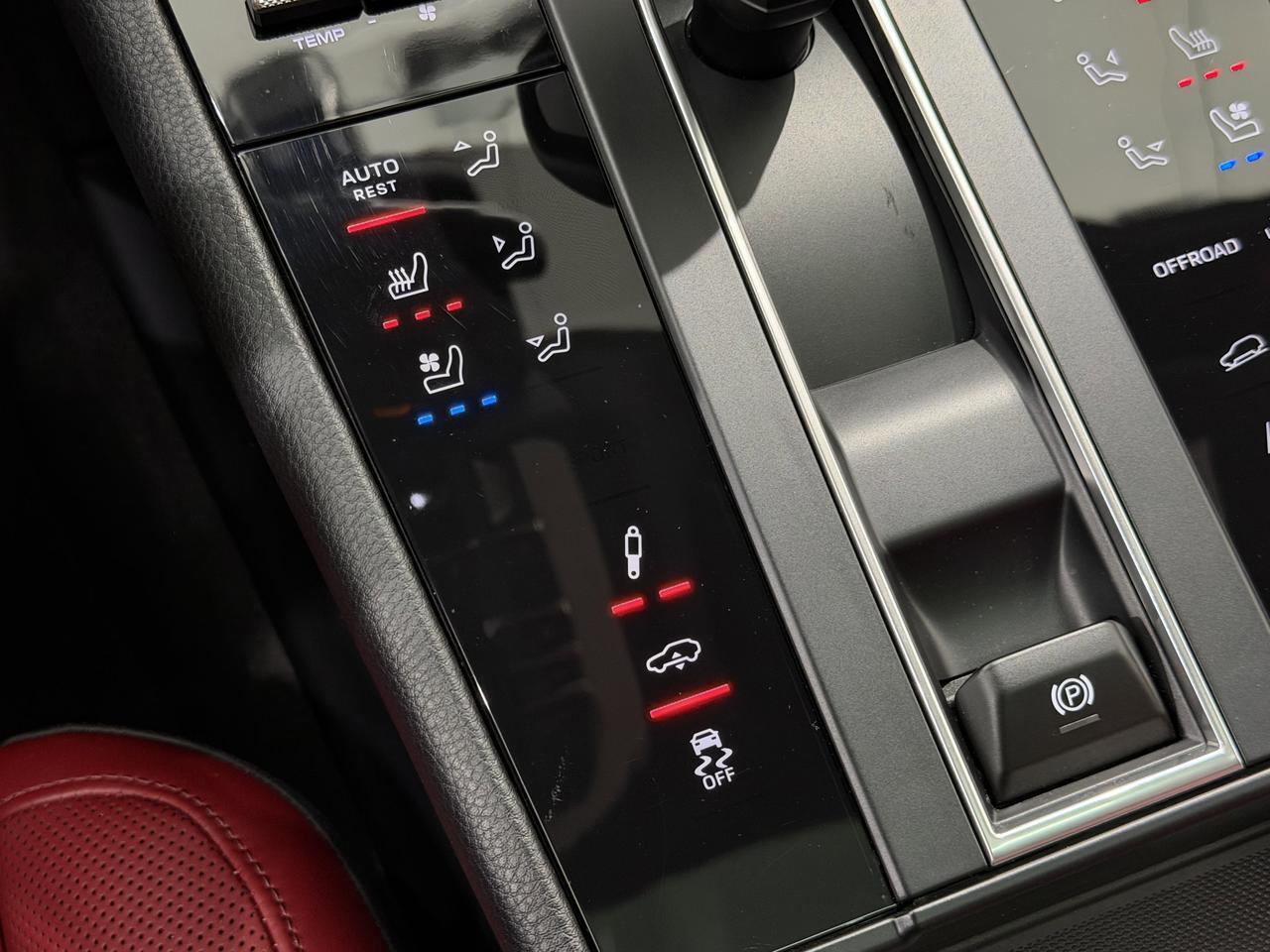 2024 Porsche Macan T Newark DE
