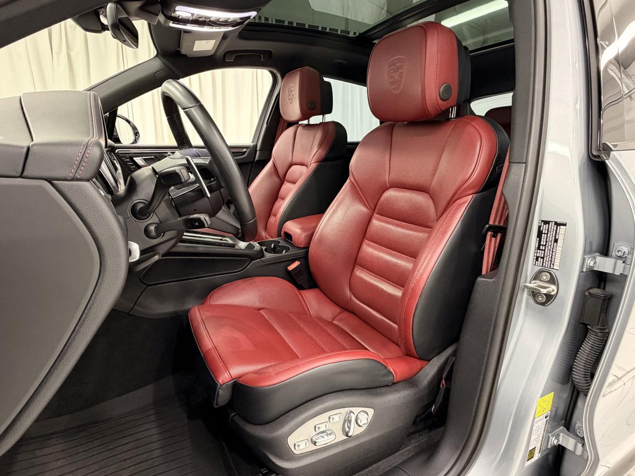 2024 Porsche Macan T Newark DE