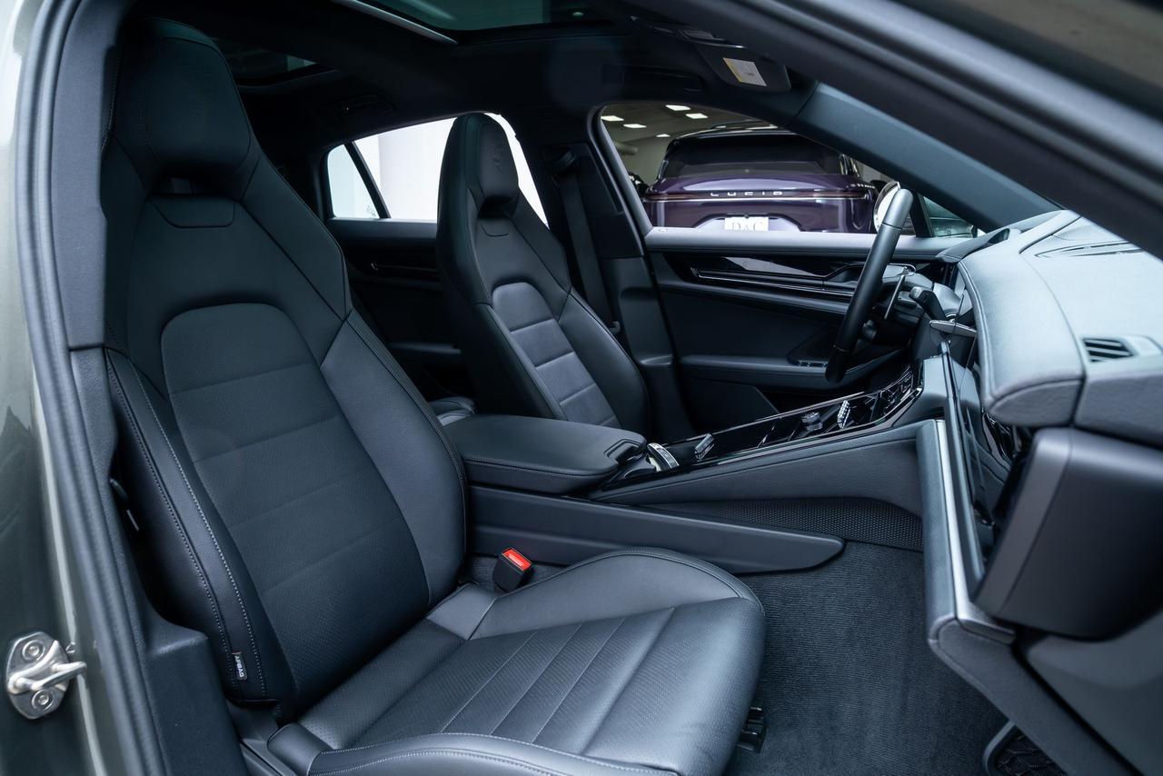 2024 Porsche Panamera 1 Owner Sportdesign Package Bose Sound Portland OR