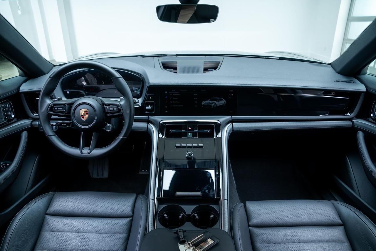 2024 Porsche Panamera 1 Owner Sportdesign Package Bose Sound Portland OR