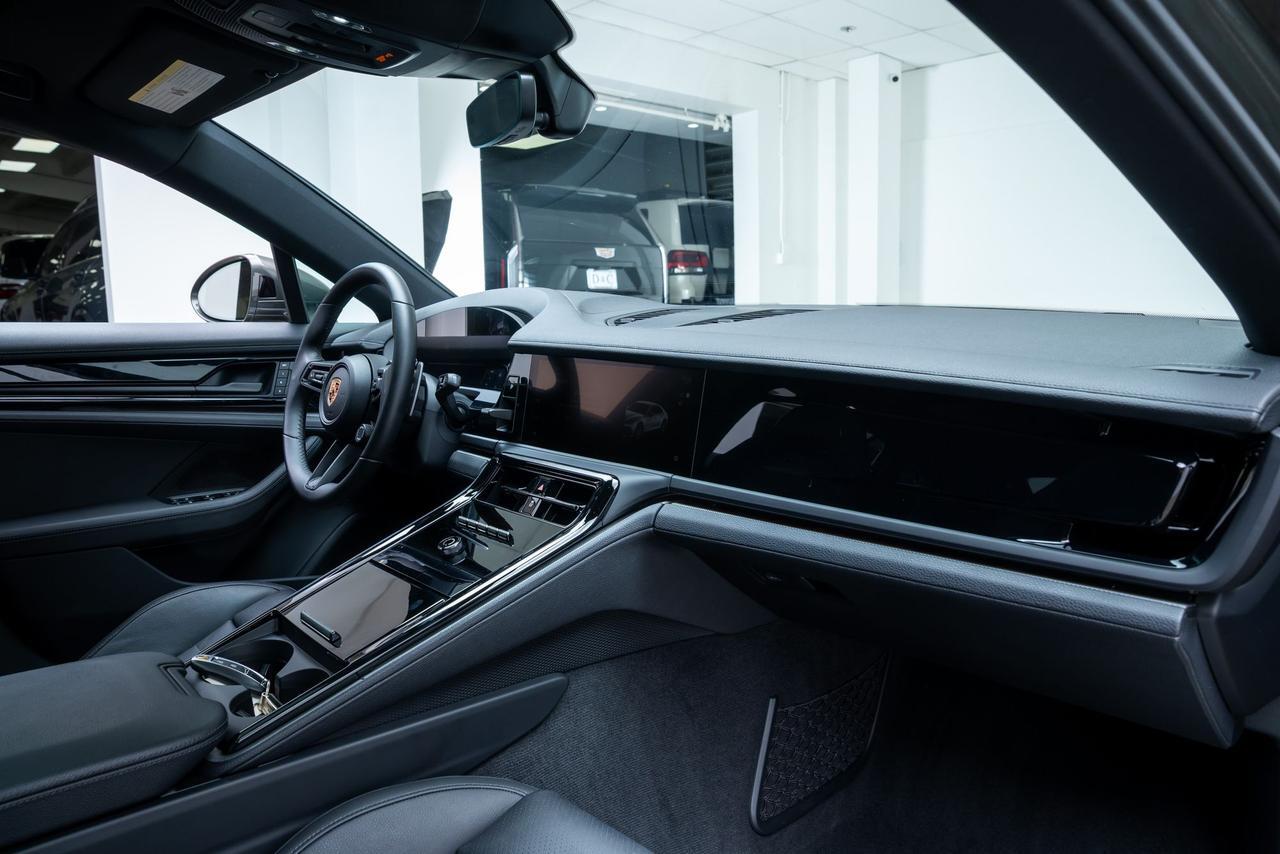 2024 Porsche Panamera 1 Owner Sportdesign Package Bose Sound Portland OR