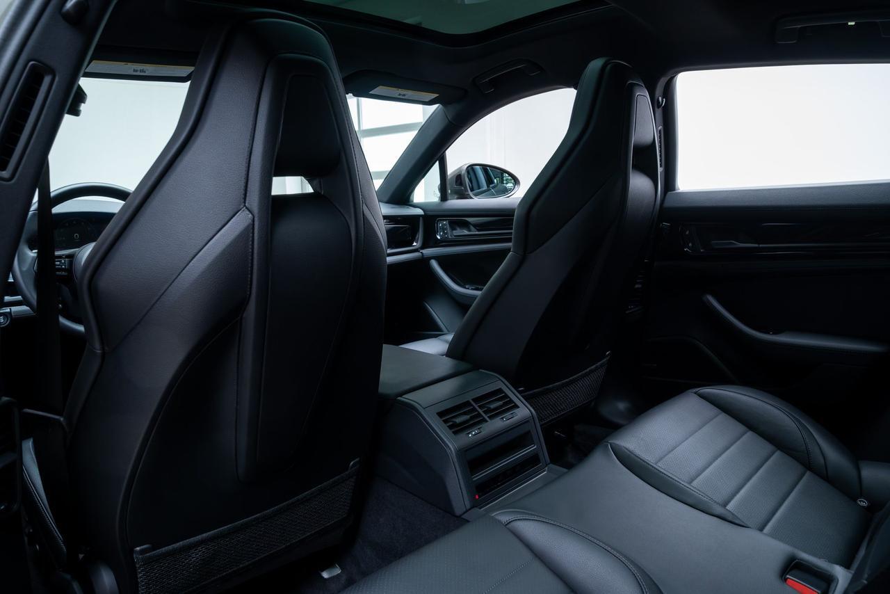 2024 Porsche Panamera 1 Owner Sportdesign Package Bose Sound Portland OR