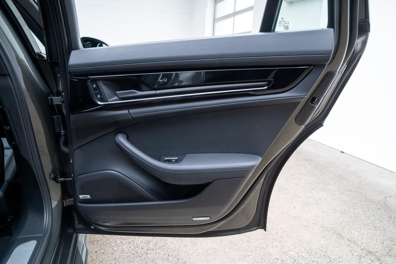 2024 Porsche Panamera 1 Owner Sportdesign Package Bose Sound Portland OR