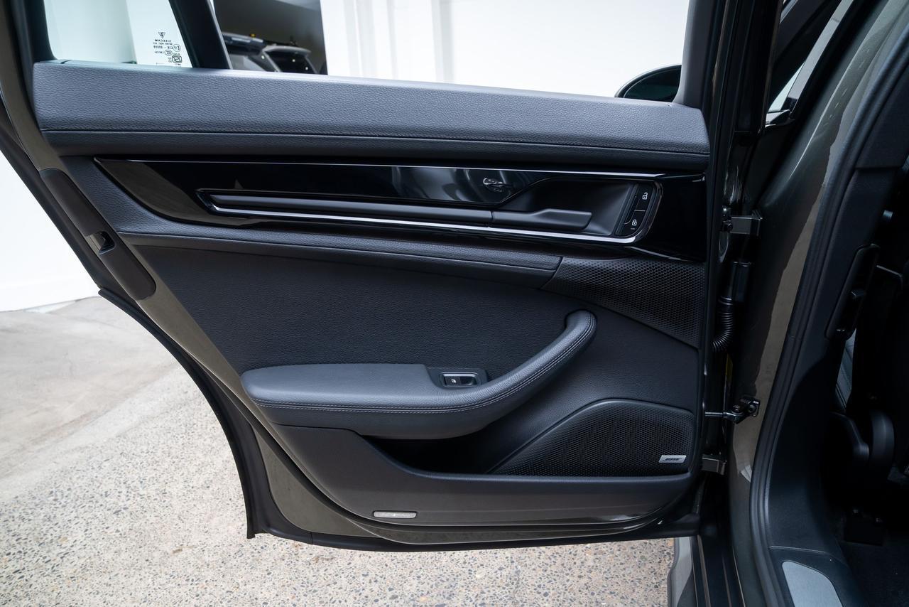 2024 Porsche Panamera 1 Owner Sportdesign Package Bose Sound Portland OR