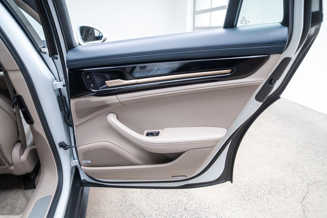 2024 Porsche Panamera 4 1 Owner Premium Package Portland OR