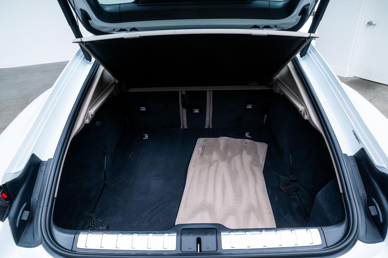 2024 Porsche Panamera 4 1 Owner Premium Package Portland OR