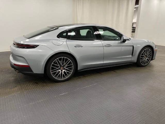 2024 Porsche Panamera 4 Appleton WI