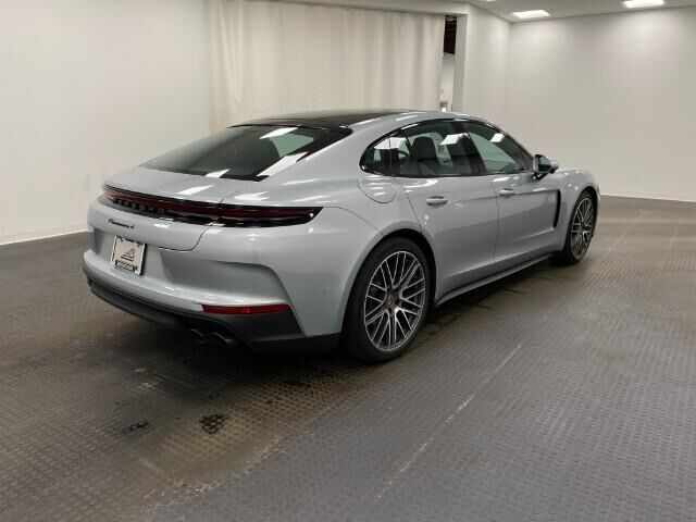 2024 Porsche Panamera 4 Appleton WI