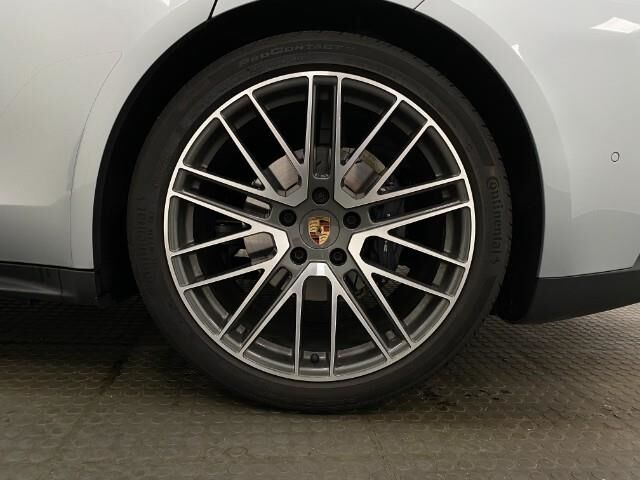 2024 Porsche Panamera 4 Appleton WI
