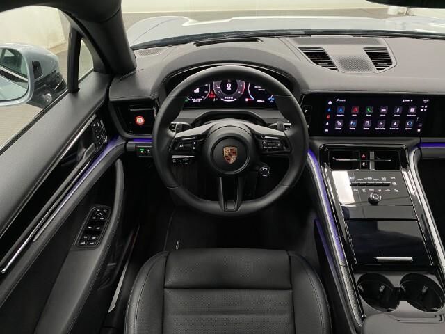 2024 Porsche Panamera 4 Appleton WI