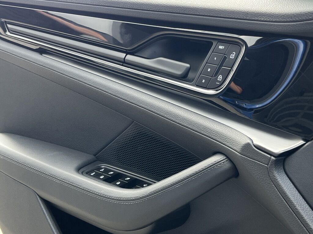 2024 Porsche Panamera 4 Indianapolis IN