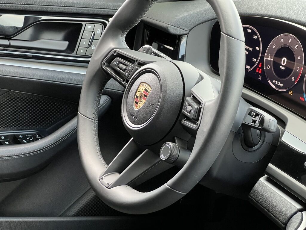 2024 Porsche Panamera 4 Indianapolis IN
